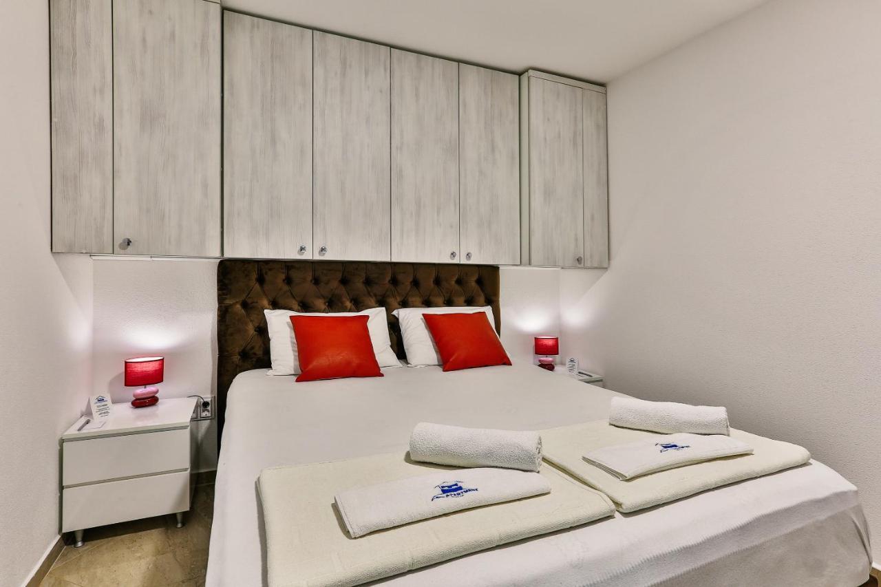Zara Apartment Budva Buitenkant foto